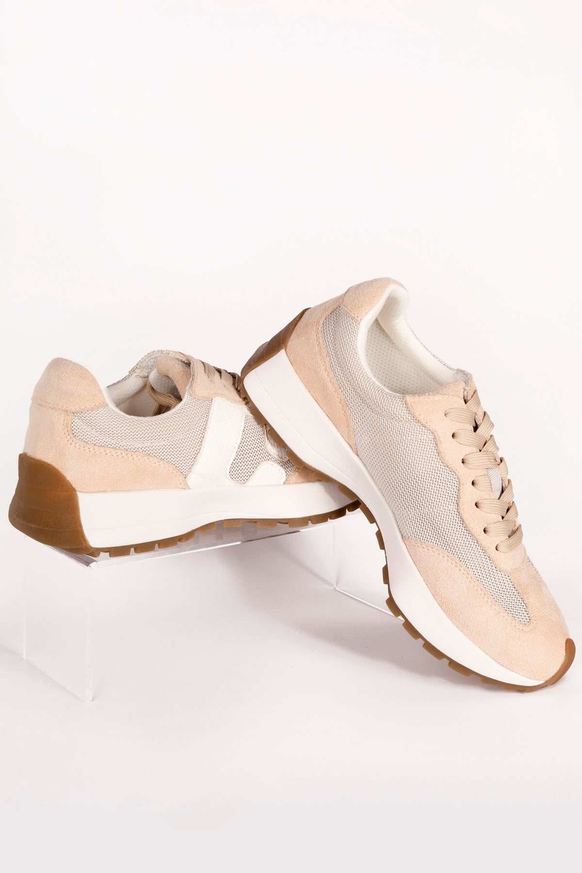 Corky's Natural No Problem Sneaker