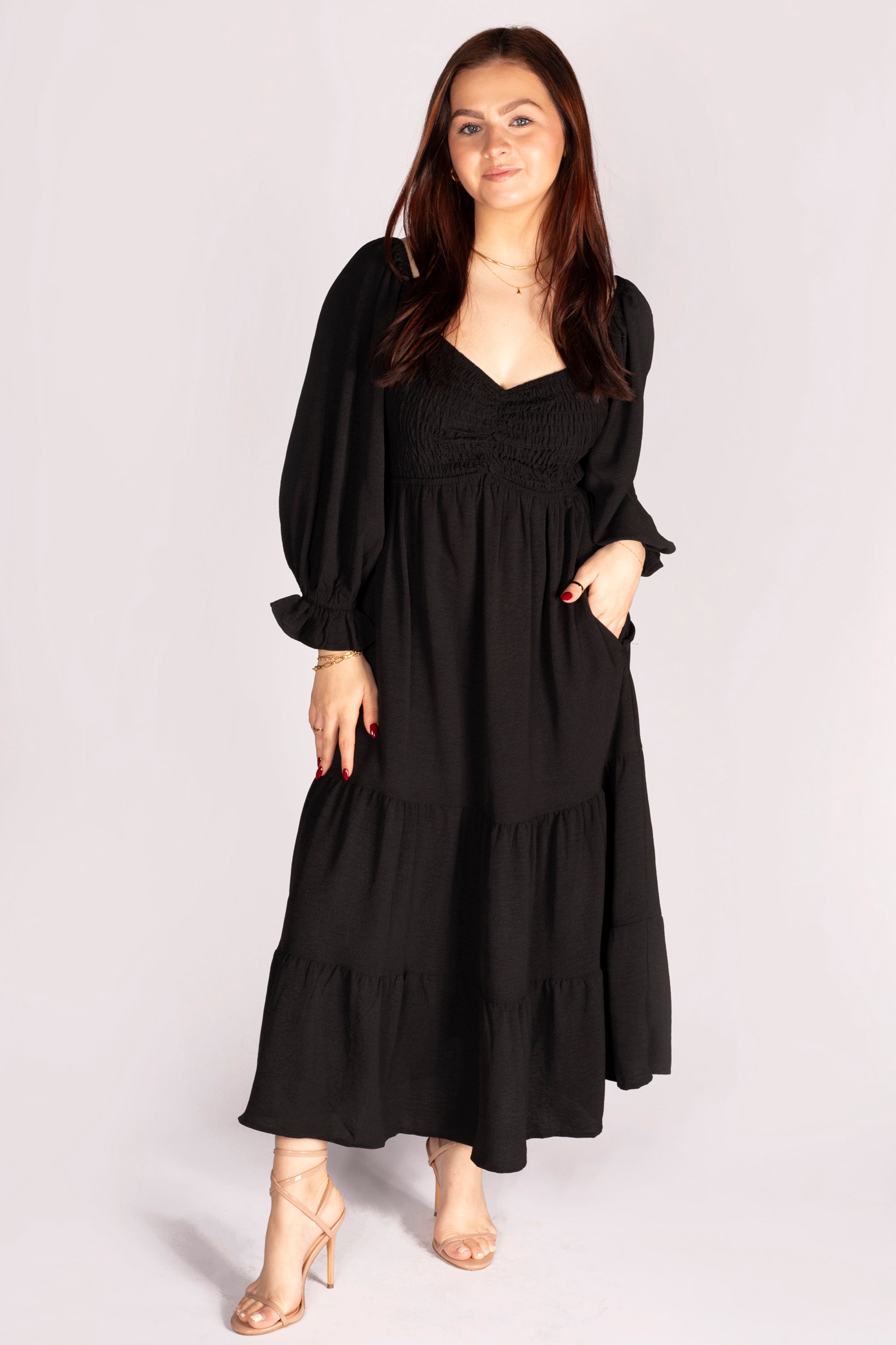 Black Sweetheart Midi Dress